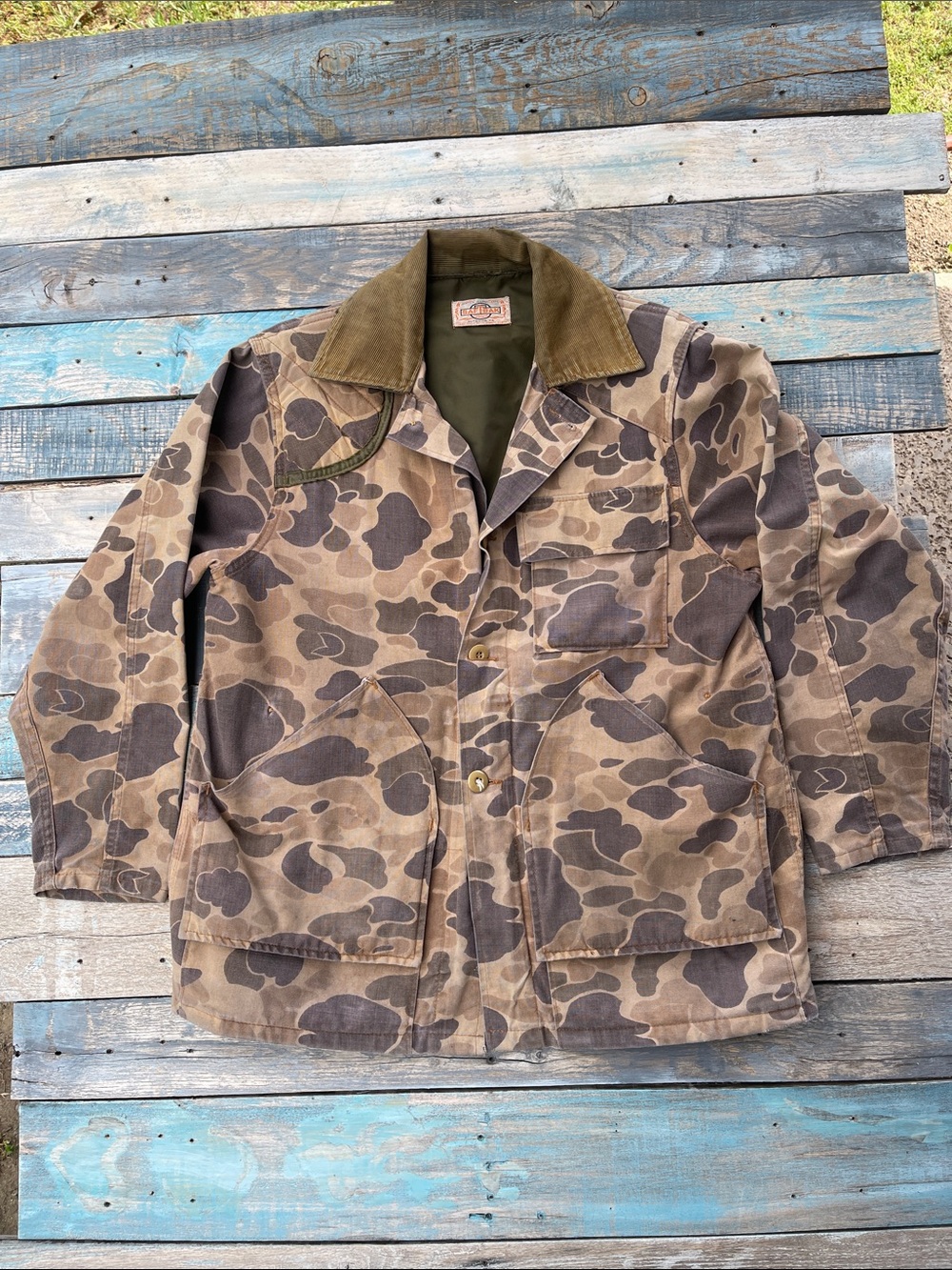 Vintage Saftbak Duck Hunting Camo Canvas Jacket with Corduroy Collar